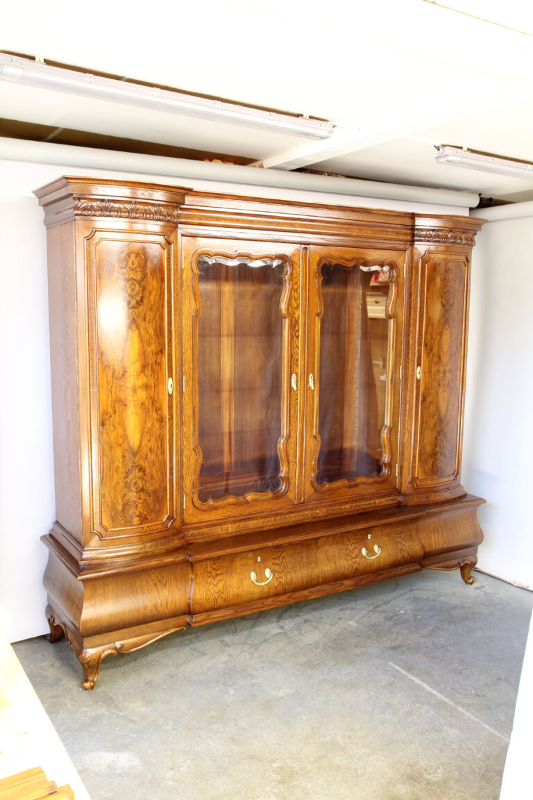 ATELIÉR MICHALA IŠKY - Dubová knihovna (19)